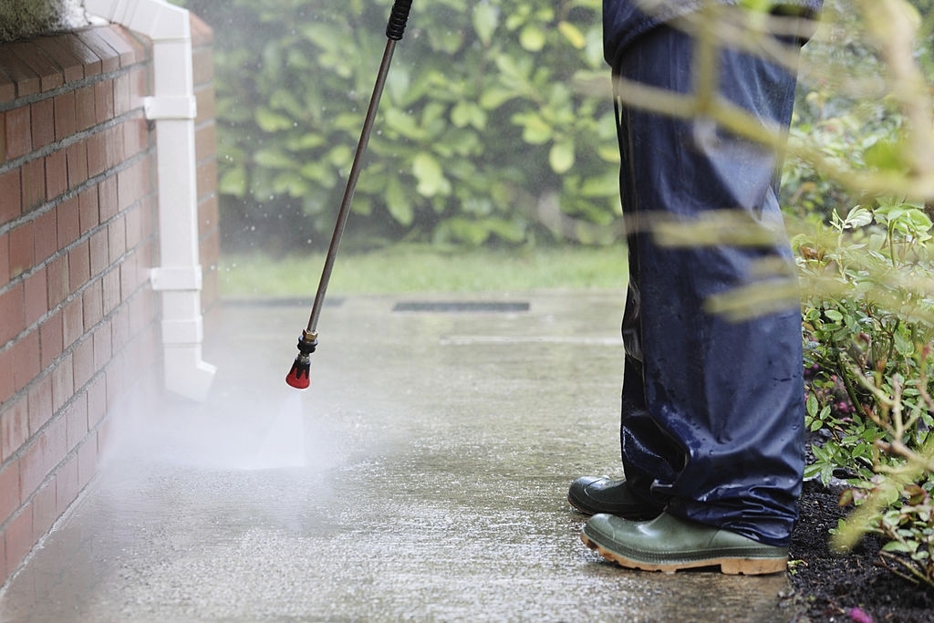 can-your-pressure-washer-remove-rust